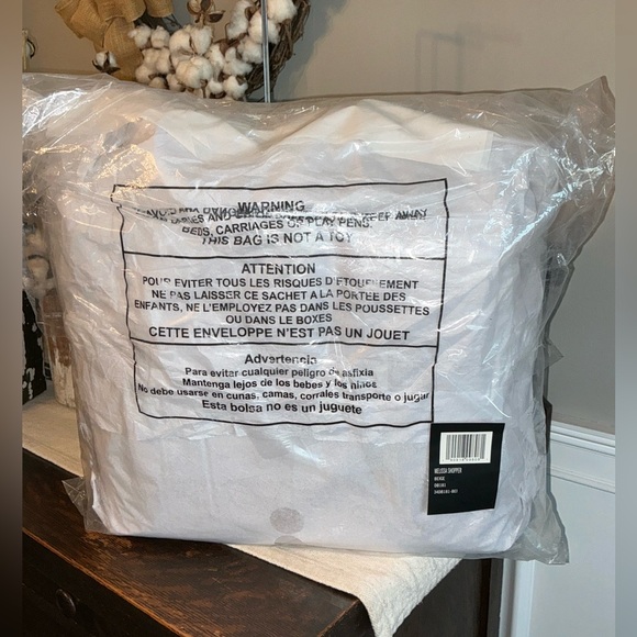 NWT Frye Melissa Leather Shopper Tote Shoulder Bag Beige Brown Retail  $358 - Picture 11 of 12